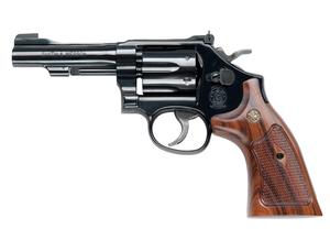 Smith & Wesson 48 Classic 4